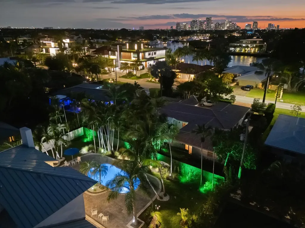 607 Intracoastal Drive Fort Lauderdale FL 33304