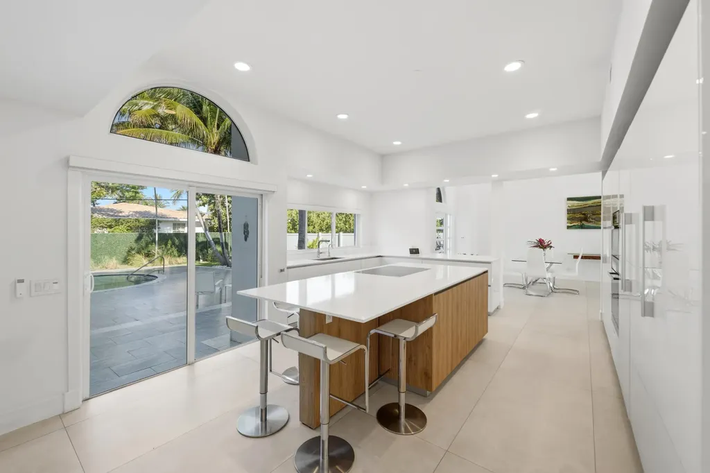 607 Intracoastal Drive Fort Lauderdale FL 33304