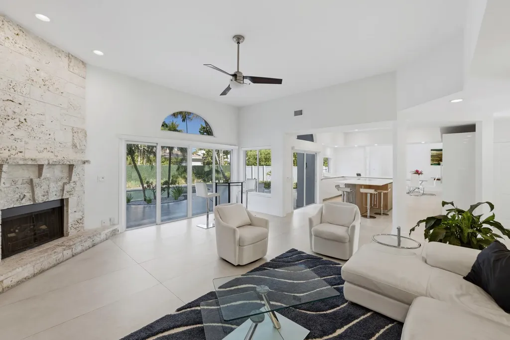 607 Intracoastal Drive Fort Lauderdale FL 33304