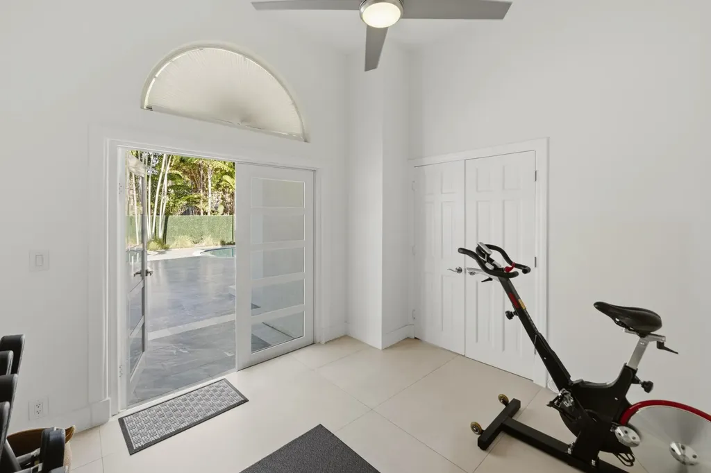 607 Intracoastal Drive Fort Lauderdale FL 33304