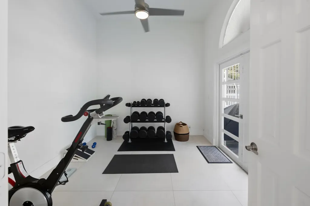 607 Intracoastal Drive Fort Lauderdale FL 33304