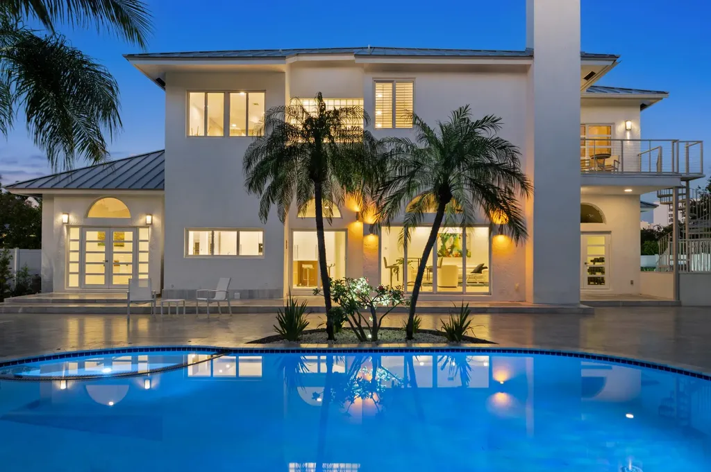 607 Intracoastal Drive Fort Lauderdale FL 33304