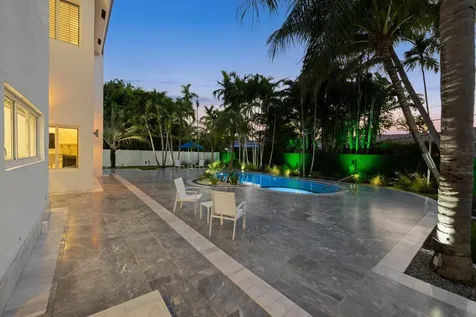 607 Intracoastal Drive Fort Lauderdale FL 33304