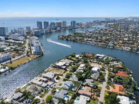 607 Intracoastal Drive Fort Lauderdale FL 33304