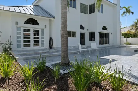 607 Intracoastal Drive Fort Lauderdale FL 33304