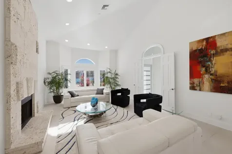 607 Intracoastal Drive Fort Lauderdale FL 33304