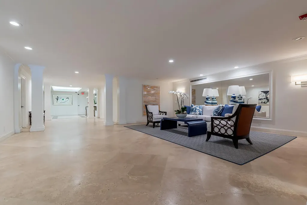 250 Bradley Place Palm Beach FL 33480