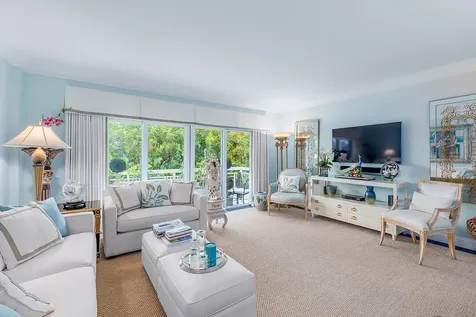 250 Bradley Place Palm Beach FL 33480
