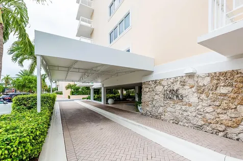 250 Bradley Place Palm Beach FL 33480