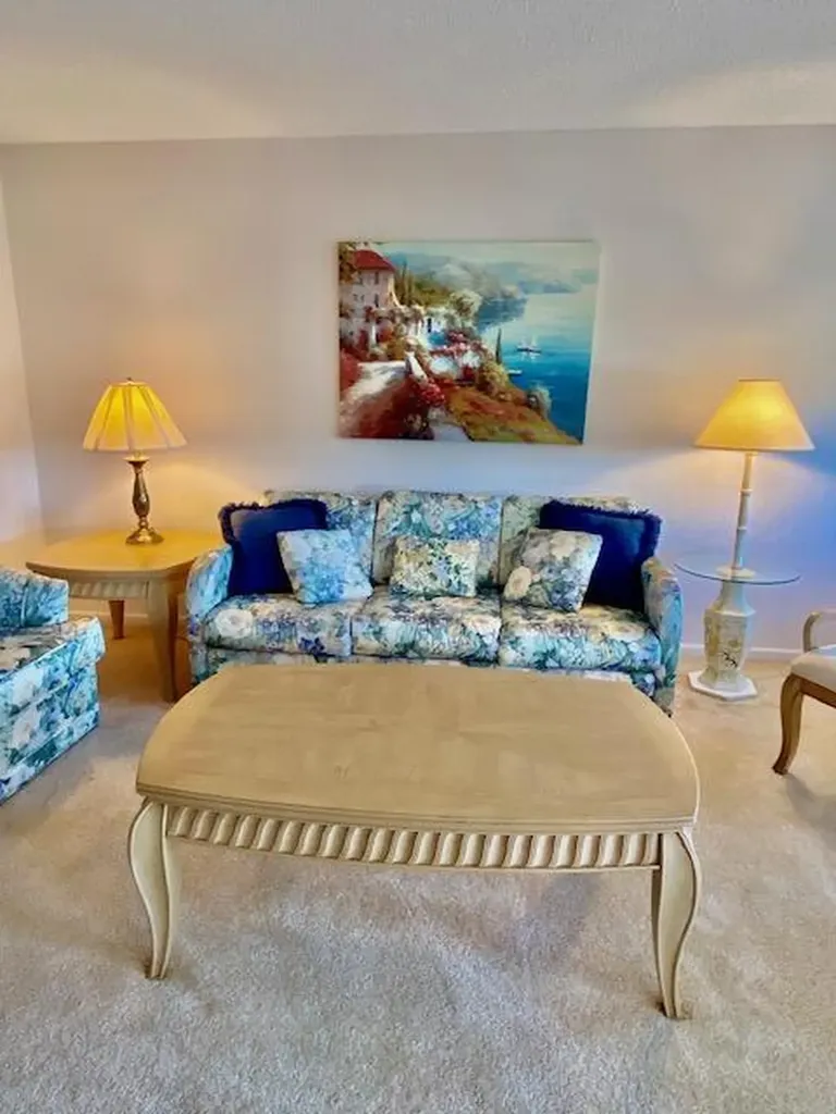 406 Richmond A Deerfield Beach FL 33442