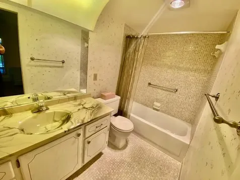 406 Richmond A Deerfield Beach FL 33442