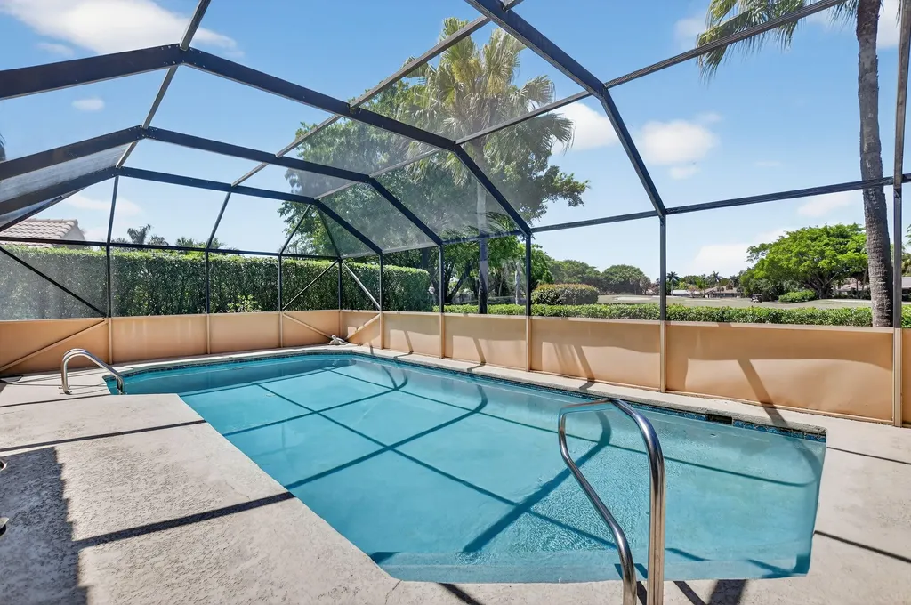 20021 Back 9 Drive Boca Raton FL 33498