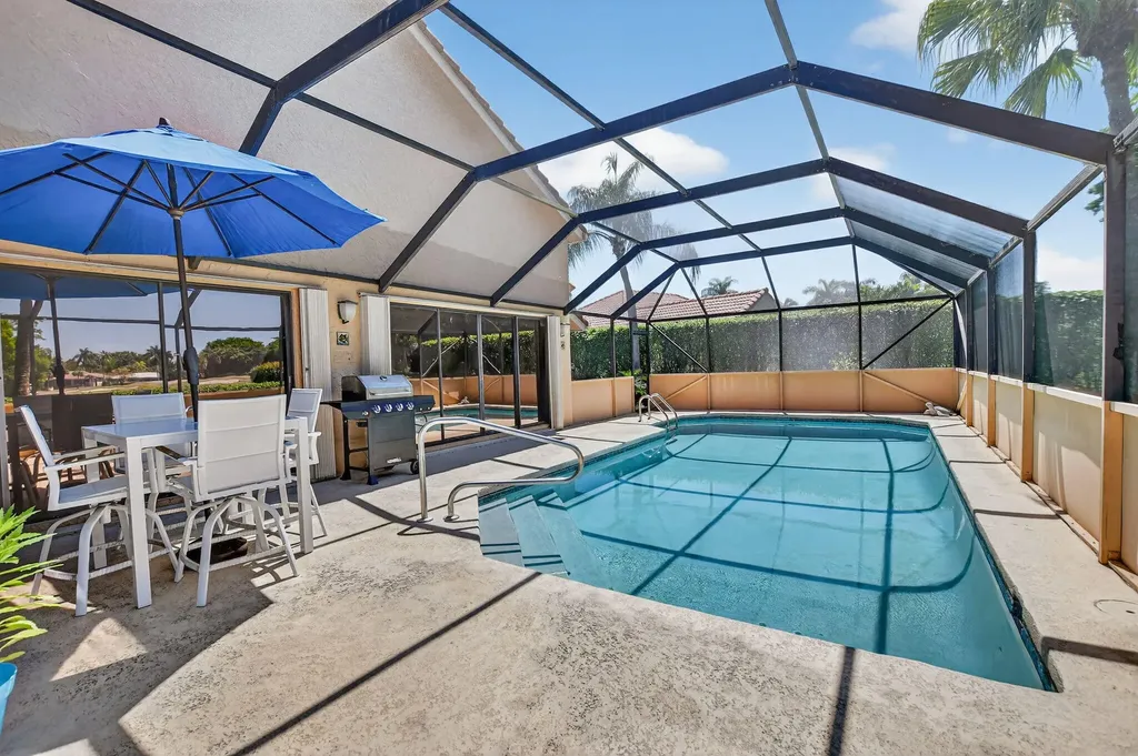 20021 Back 9 Drive Boca Raton FL 33498