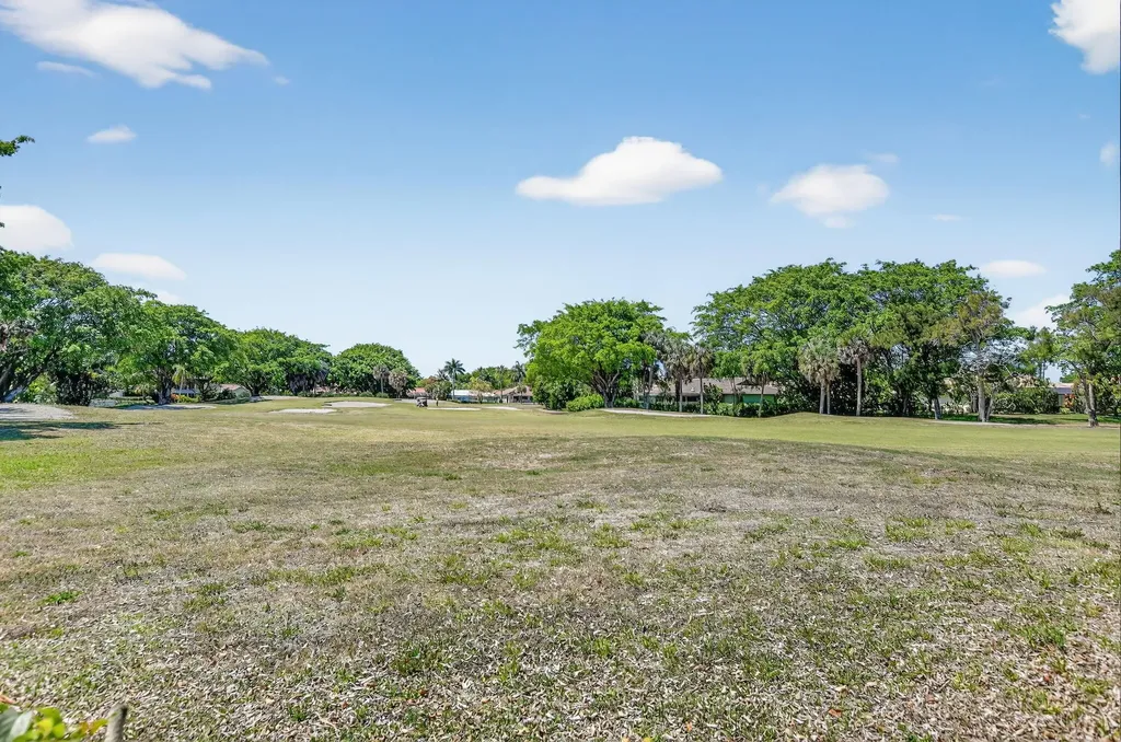 20021 Back 9 Drive Boca Raton FL 33498