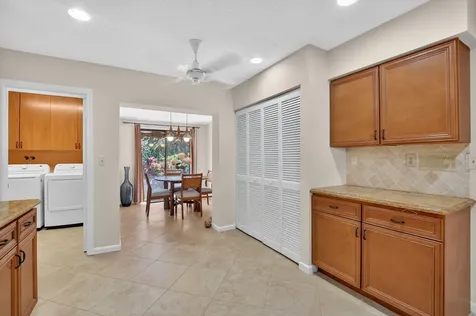 20021 Back 9 Drive Boca Raton FL 33498