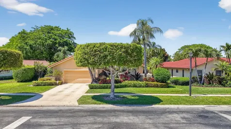 20021 Back 9 Drive Boca Raton FL 33498