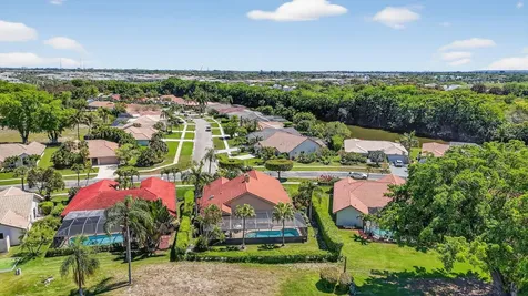 20021 Back 9 Drive Boca Raton FL 33498
