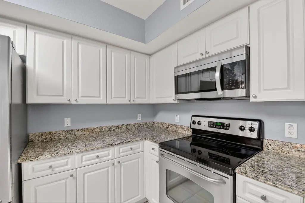 6769 Heritage Grande Boynton Beach FL 33437