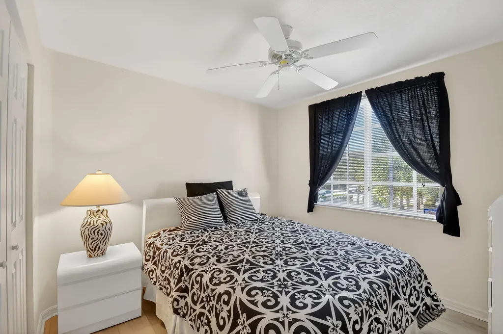 6769 Heritage Grande Boynton Beach FL 33437