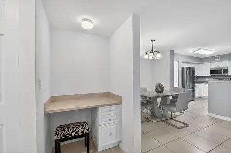 6769 Heritage Grande Boynton Beach FL 33437