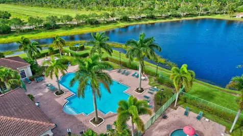 6769 Heritage Grande Boynton Beach FL 33437