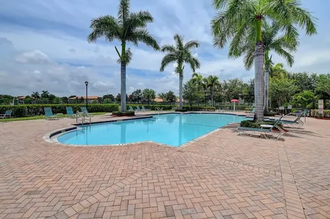 6769 Heritage Grande Boynton Beach FL 33437