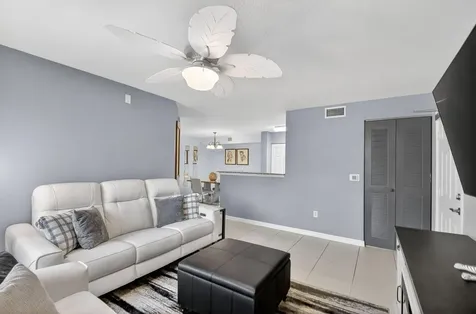 6769 Heritage Grande Boynton Beach FL 33437