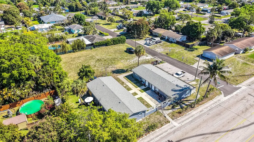 4733 Mulberry Street Lake Worth Beach FL 33461