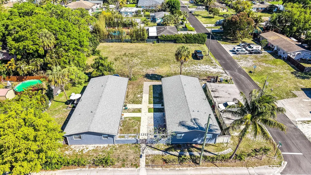 4733 Mulberry Street Lake Worth Beach FL 33461