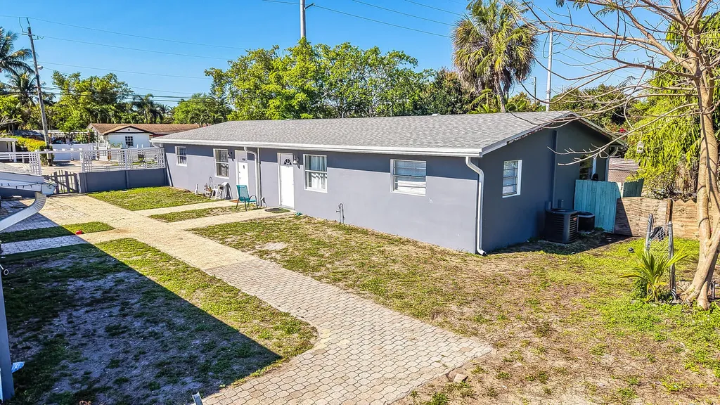4733 Mulberry Street Lake Worth Beach FL 33461