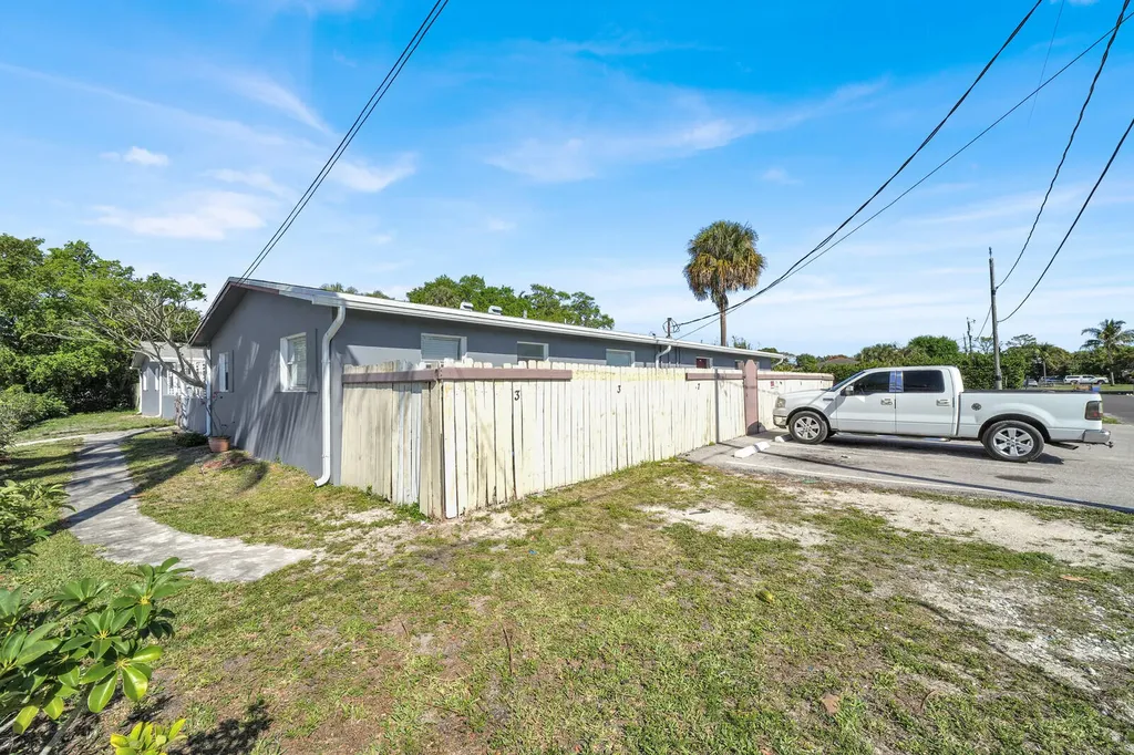 4733 Mulberry Street Lake Worth Beach FL 33461