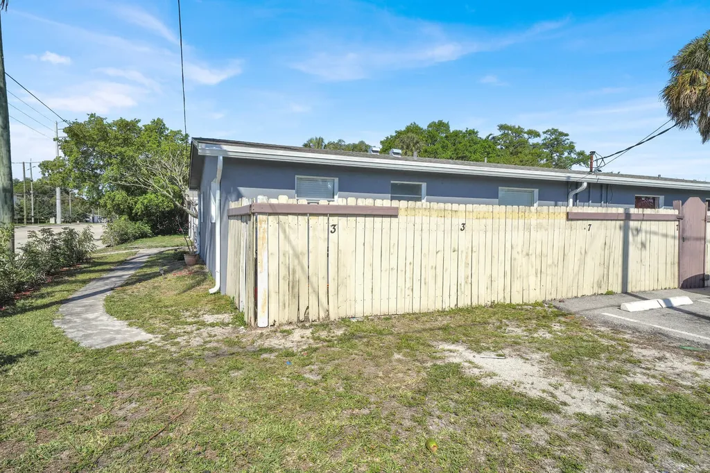 4733 Mulberry Street Lake Worth Beach FL 33461