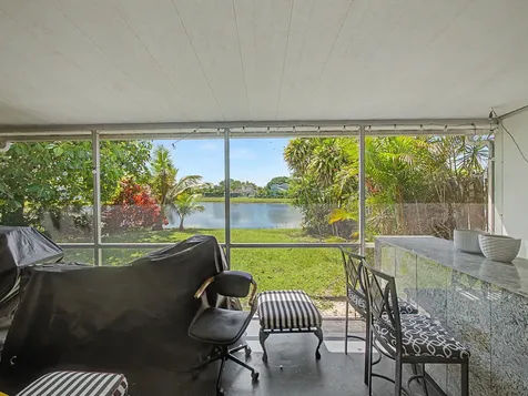 4675 Lakeside Circle West Palm Beach FL 33417