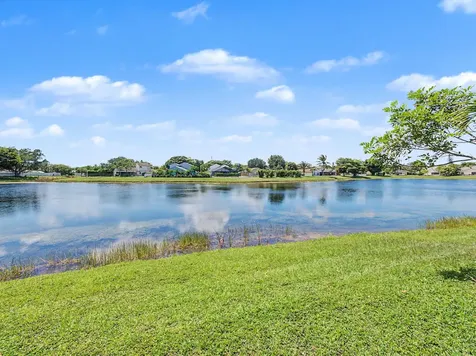 4675 Lakeside Circle West Palm Beach FL 33417