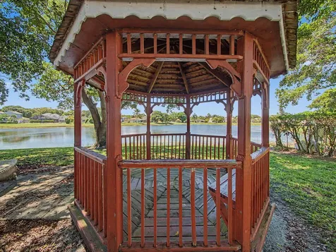 4675 Lakeside Circle West Palm Beach FL 33417