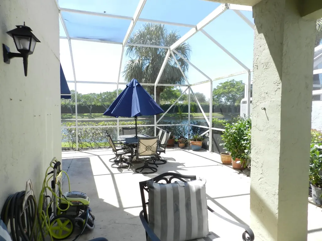 9198 Heathridge Drive West Palm Beach FL 33411