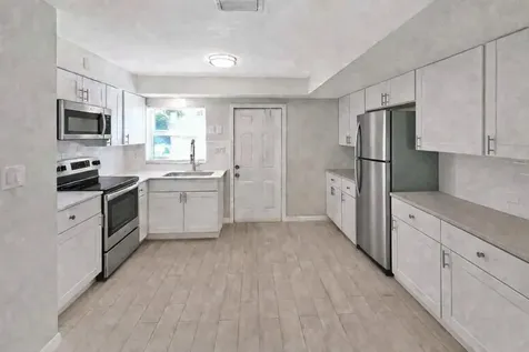 1405 Citrus Avenue Fort Pierce FL 34950