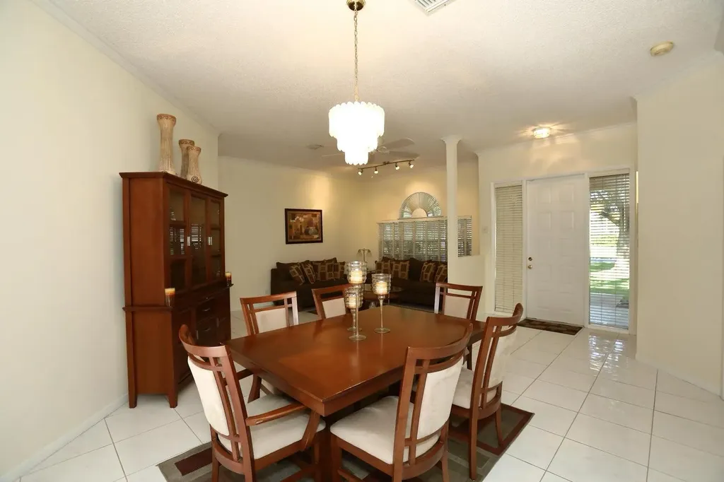 5330 SW 199 Avenue Pembroke Pines FL 33332