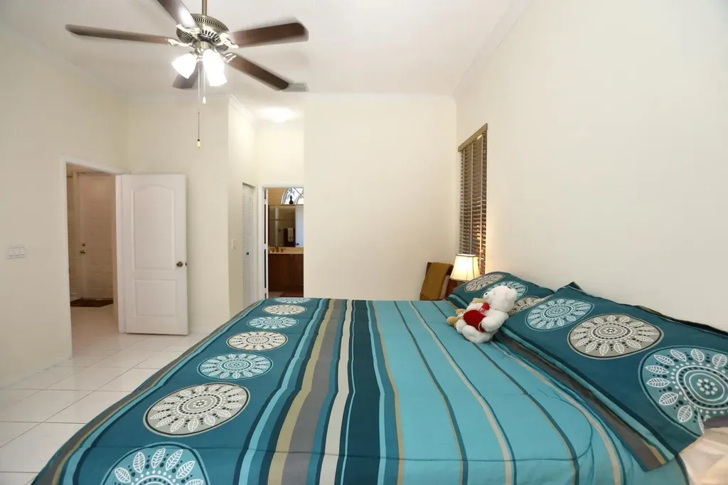 5330 SW 199 Avenue Pembroke Pines FL 33332