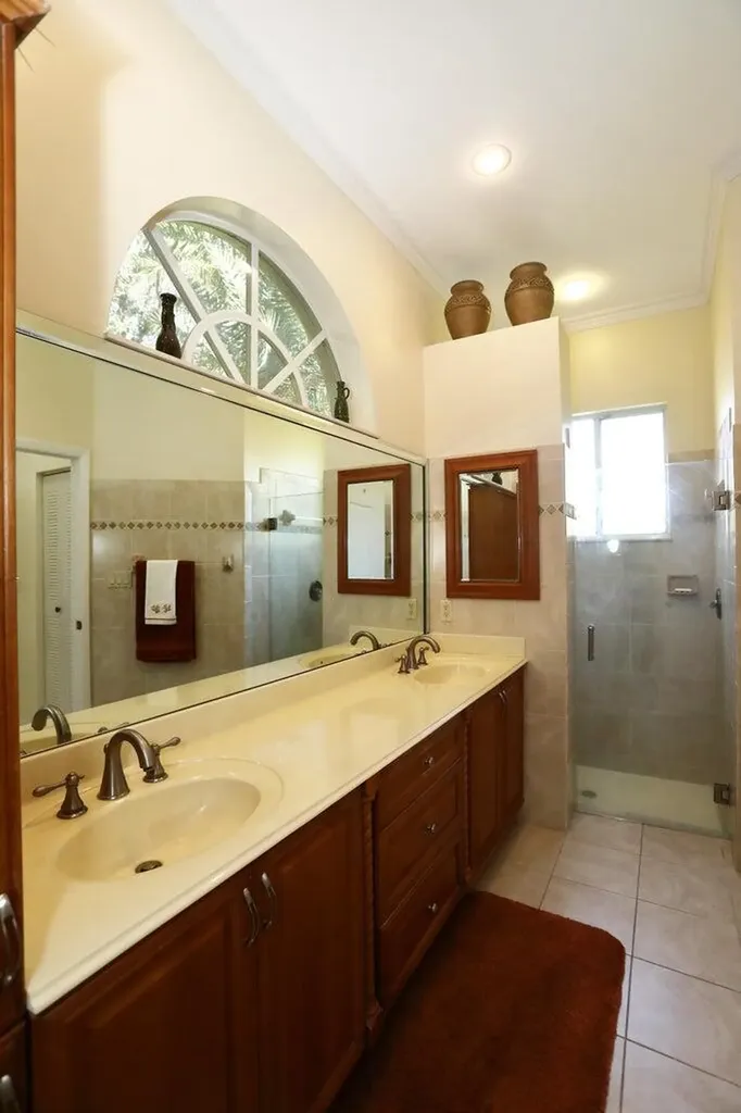 5330 SW 199 Avenue Pembroke Pines FL 33332