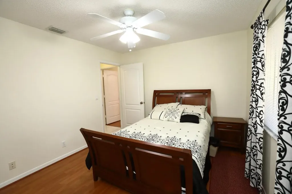 5330 SW 199 Avenue Pembroke Pines FL 33332