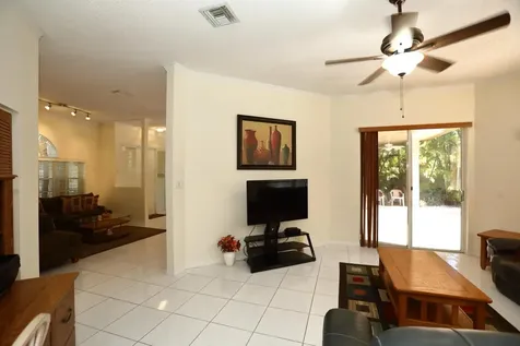 5330 SW 199 Avenue Pembroke Pines FL 33332