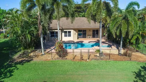 5330 SW 199 Avenue Pembroke Pines FL 33332