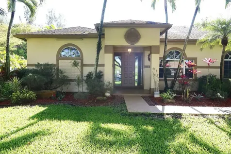 5330 SW 199 Avenue Pembroke Pines FL 33332