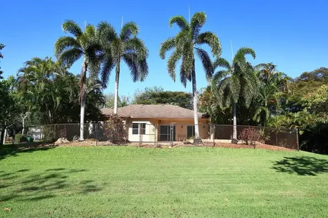 5330 SW 199 Avenue Pembroke Pines FL 33332