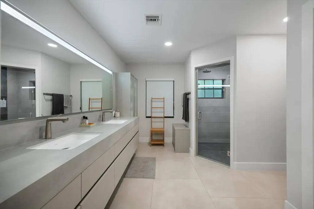 2042 Amesbury Circle Wellington FL 33414