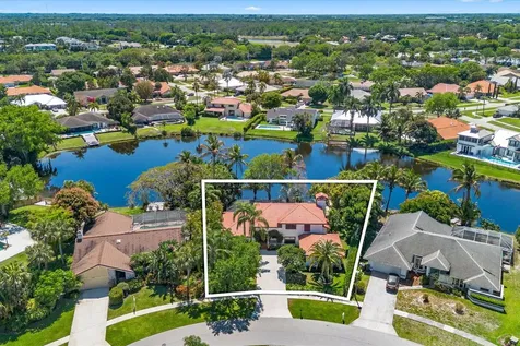 2042 Amesbury Circle Wellington FL 33414