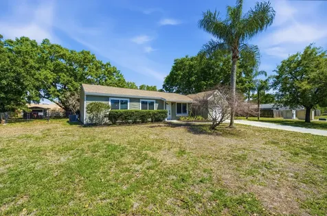 1313 Ethel Circle NE Palm Bay FL 32905