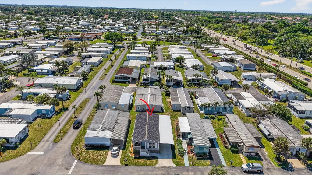 58012 Bahama Bay Boynton Beach FL 33436