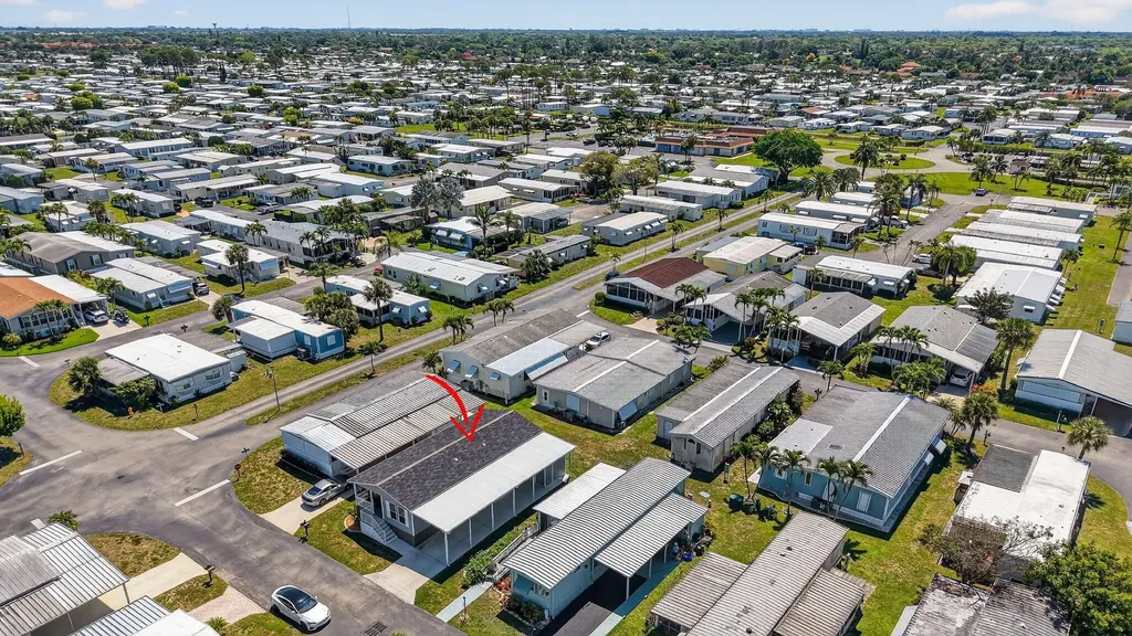 58012 Bahama Bay Boynton Beach FL 33436